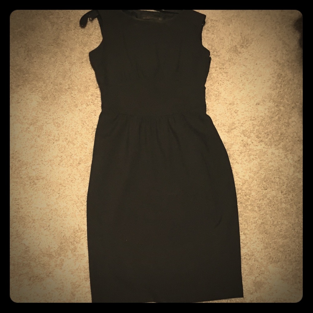 Zara woman little black dress made in Spain